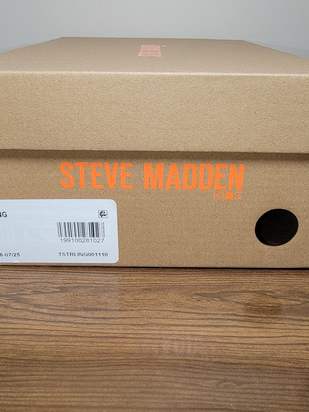 Steve Madden Kids Strling Black Boot with Side Zip - Size 11 Little Kids - Picture 5 of 5